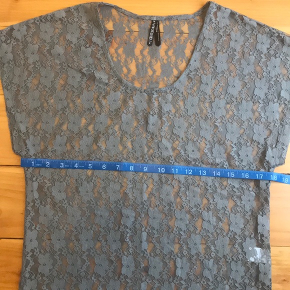 Gentle Fawn Lace Shirt - Picture 4 of 6